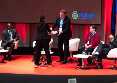 Helena Trolläng, Head of Department of National Forensic Centre, thanking the participants in the panel debate. Photo by Marcus Andrae.