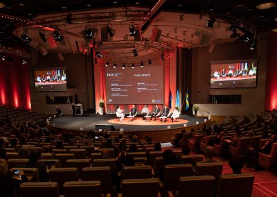 Panel Debate on Management Day. Photo by Marcus Andrae.