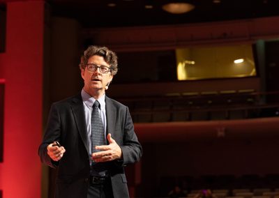 Plenary Speech by Professor Eoghan Casey, Ecole des Sciences Criminelles (ESC), Université de Lausanne (UNIL), Switzerland. Photo by Marcus Andrae.