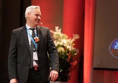 Dr. Emil Hjalmarson, Chairman of the EAFS 2022 Scientific Committee at the Closing Ceremony. Photo by Marcus Andrae.